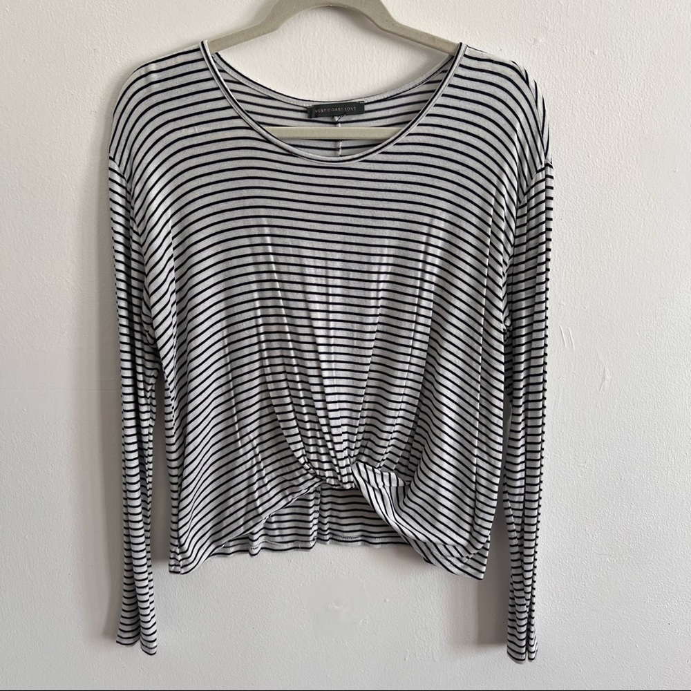 WEST COAST LOVE Navy and White striped top (Sz M)